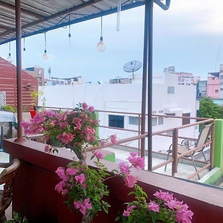 Ying Hostel Bangkok Luaran gambar